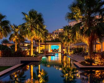 The St. Regis Saadiyat Island Resort, Abu Dhabi - Abu Dabi - Alberca