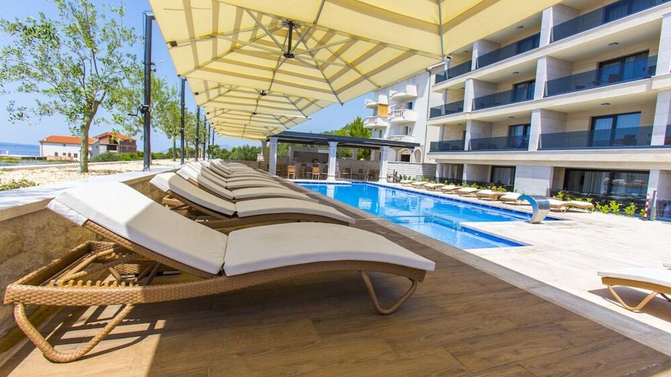 Luxury Aparthotel