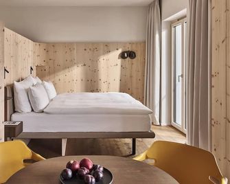 The Suites - St. Moritz - Spa