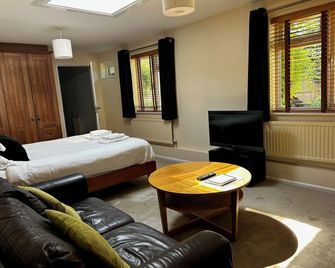 Byways Serviced Apartments - Salisbury