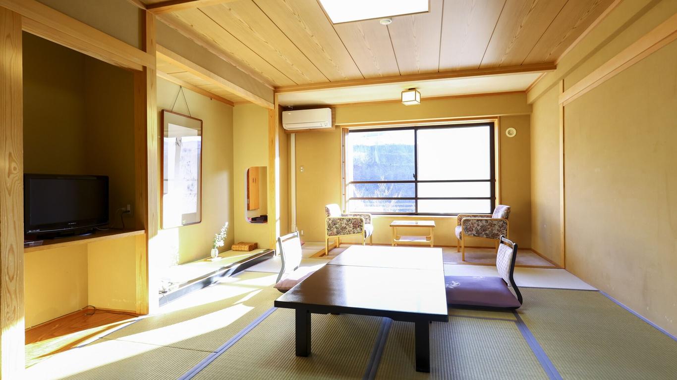 石埠酒店 - 山內