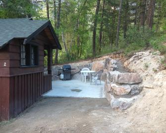 Addison's Bungalows - Brisco - Patio