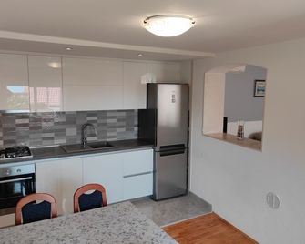 Apartments by the sea Podgora, Makarska - 2714 - Podgora - Bucătărie