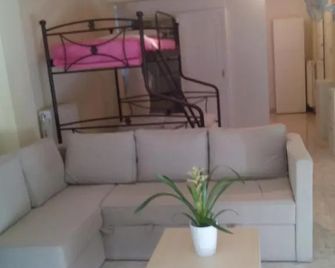 Rafina suits - Rafina - Living room