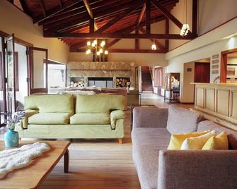 Rincón del Calafate - אל קאלאפטה - סלון