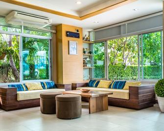 Central Place Serviced Apartment - Chonburi - Lobby