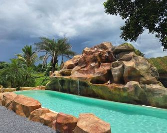 My Paradise Private Resort Chiang Rai - Chiang Rai