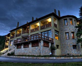 Ξενοδοχείο Μέλεγος Καρπενήσι - Καρπενήσι - Κτίριο