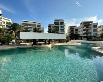 Exclusivo departamento frente al Mar en Kinuh - Telchac Puerto - Pool
