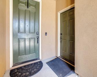 Wwii Aviation-Themed Apt In Sparks Near Parks! - Sparks - Hallway