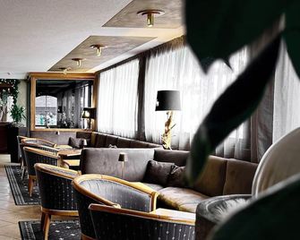 Hotel Caminetto - Folgarida - Лаунж