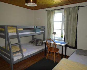 Högsnäsgården - Hostel - Örnsköldsvik - Bedroom