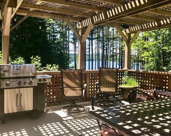 Lake View Berkshires Retreat - Private & Minutes to Lenox - Lee - Patio