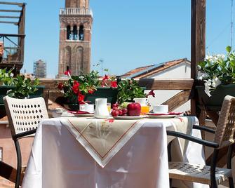 Ca' San Polo - Ferretti Hotels Collection - Venecia - Balcón