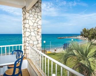 Club Residence La Castellana Mare - Belvedere Marittimo - Balkon