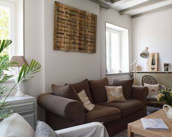 Les Plumes - Vougeot - Wohnzimmer