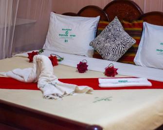 Alpine Hotel - Nakuru - Bedroom