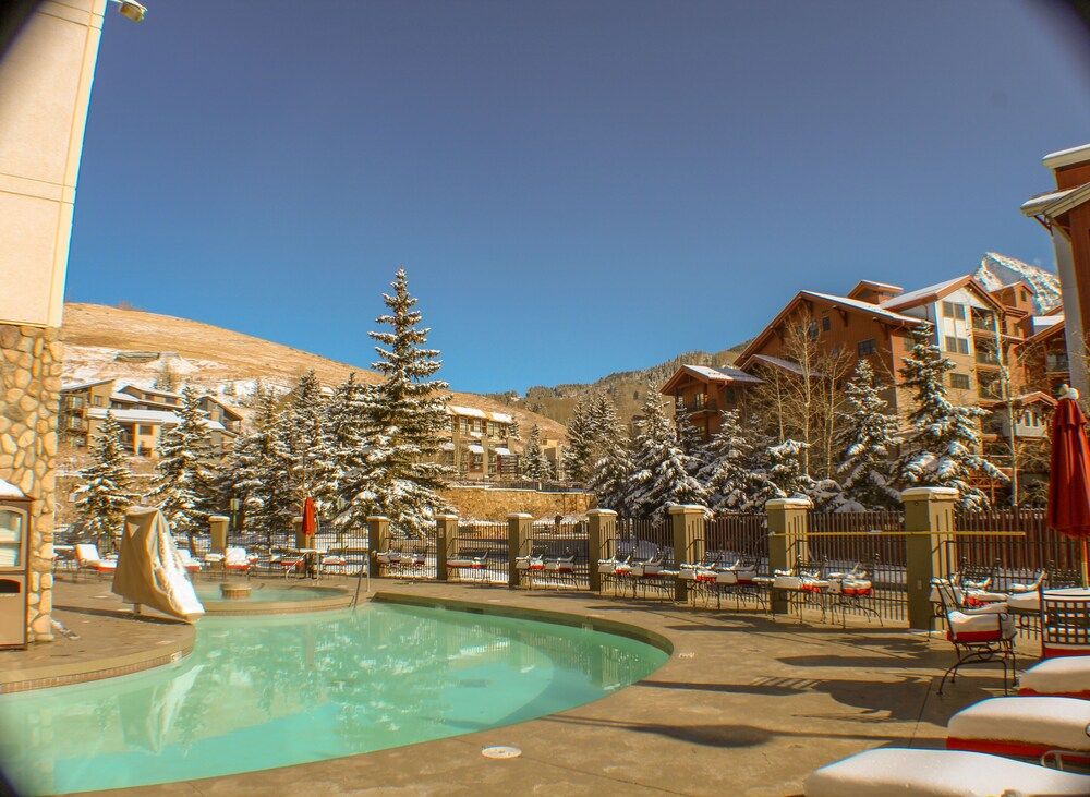 Ada Hotel Suite, Kitchenette, Great Location, Indoor/Outdoor Pool, Hot Tub! - Crested Butte - Pool