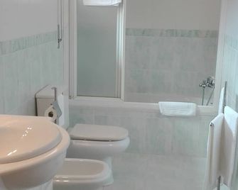 Quarto/Suite de Charme - Viana do Castelo - Bathroom