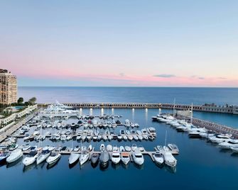 Riviera Marriott Hotel La Porte de Monaco - Cap-d'Ail - Vista esterna