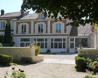 Chambres d'hôtes Le Clos des Tilleuls - Verberie - Bâtiment