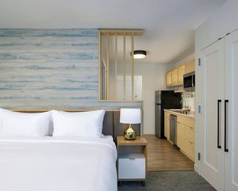 TownePlace Suites by Marriott Montreal Airport - Dorval - Schlafzimmer