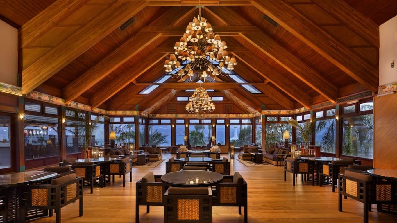 Herbert Samuel Royal Shangri-La Eilat