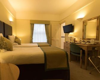 Stratford Limes Hotel - סטרטפורד אפון-אבון - חדר שינה
