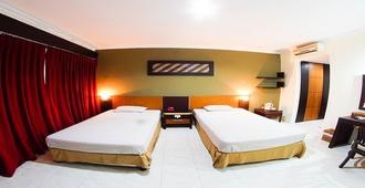 Sriwedari Hotel - Yogyakarta - Bedroom