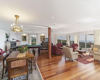 Villa Theos House by Villa Plus - Fajã da Ovelha - Living room