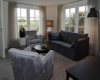 B&B de Plattelandshoeve - Rhenen - Living room