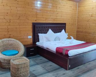 Katyuri Nature View Resort - Kotdwāra - Habitación