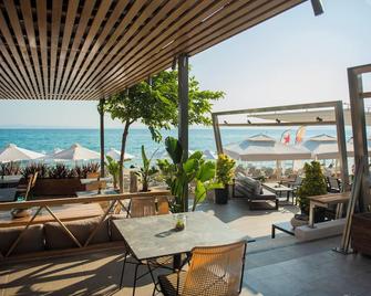 Ostria Sea Side Hotel - Chaniotis - Balcón