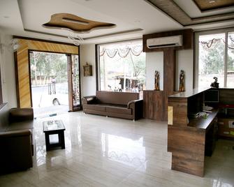 Hotel Khatana Palace - Kota - Lounge