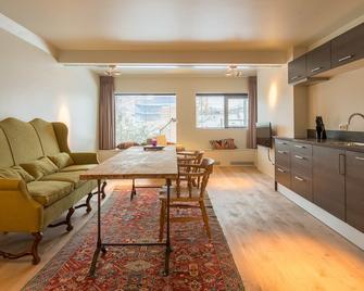 Business Guesthouse - Groningen - Living room
