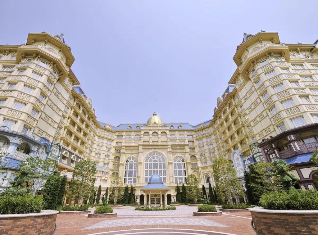 Tokyo Disneyland (R) Hotel from $347. Urayasu Hotel Deals