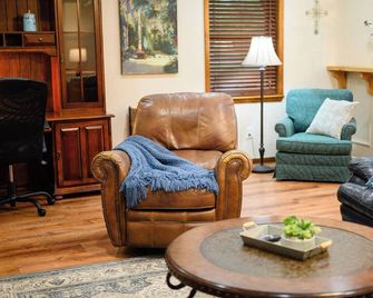 Spacious Comfort - Long Term Stays Considered. - Tomball - Sala de estar