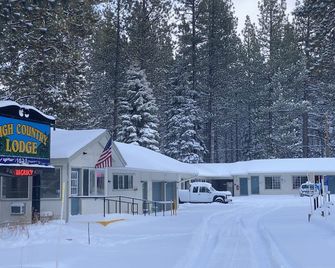 High Country Lodge - South Lake Tahoe - Building
