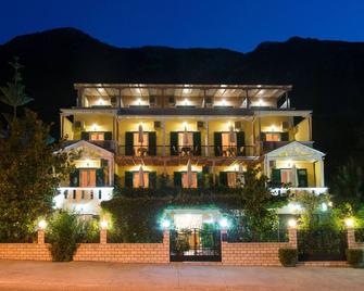 Hotel Sofia - Nikiana - Edificio