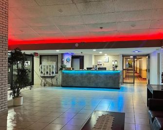 Lively Inn & Suites - Sudbury - Lễ tân
