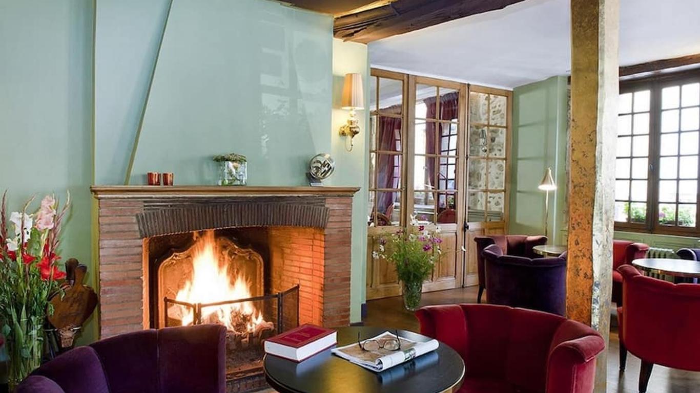 Logis - Hôtel & Restaurant du Tribunal