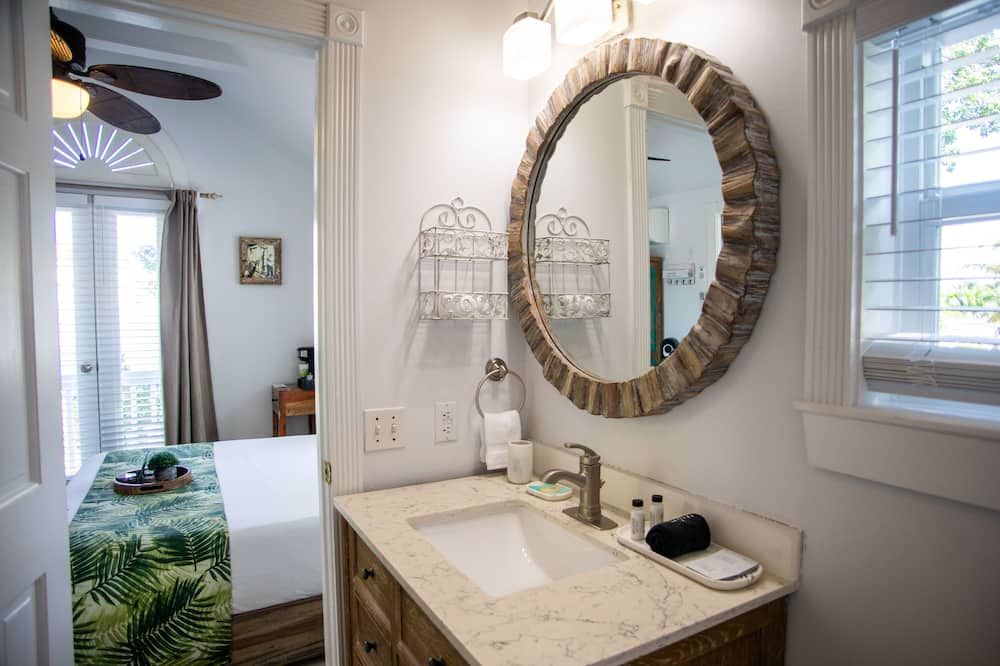 Andrews Inn & Garden Cottages - Key West