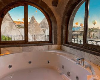 Goreme Valley Cave House - Göreme - Chambre