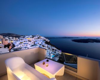 Damigos Caldera World - Firostefani - Balcony