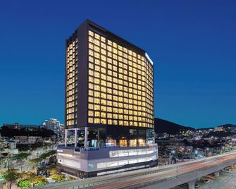 Shilla Stay Yeosu Expo Station - Yeosu - Edificio