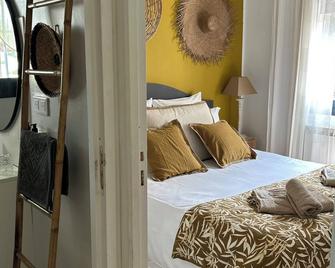 Mas du Temps Perdu - Maussane-les-Alpilles - Bedroom