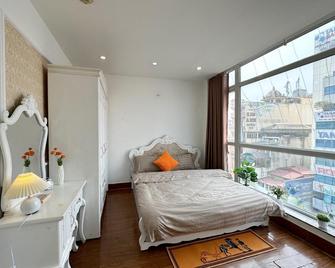 Luxe Paradise Residence 51 Ton Duc Thang - Hanoi - Bedroom