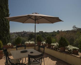 Cottage in Cigarral de Toledo with pool, terrace with views and FREE WIFI - Toledo - Balkon