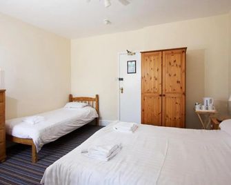 Bird In Hand - Henlow - Bedroom