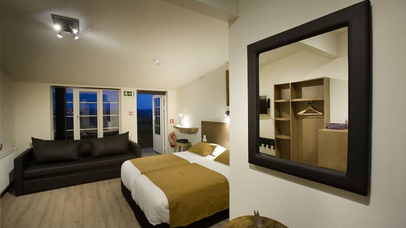 Hlid Fisherman's Village